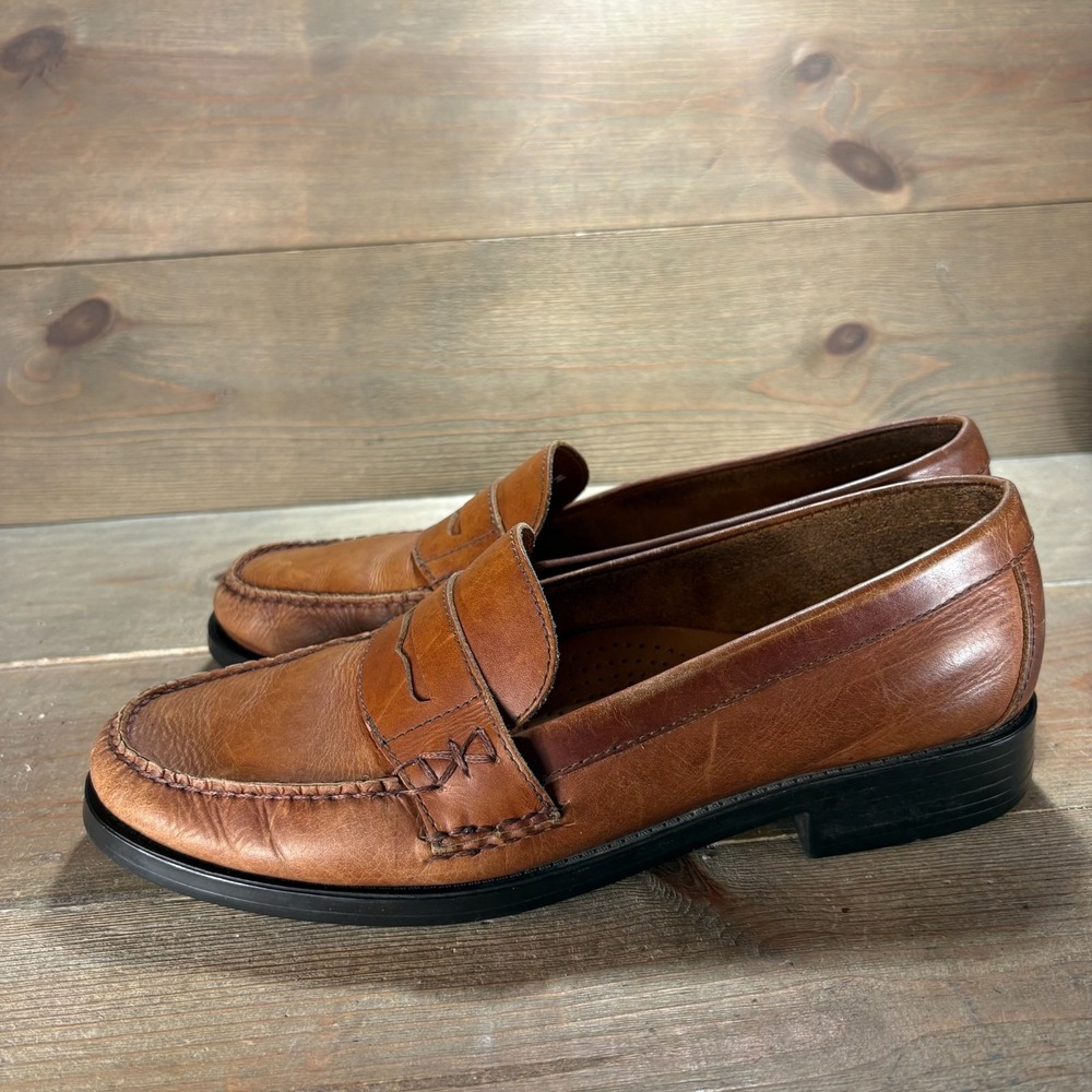 GH Bass Weejuns Katherine II Womens size 9 shoes Brown Leather Penny Loafers